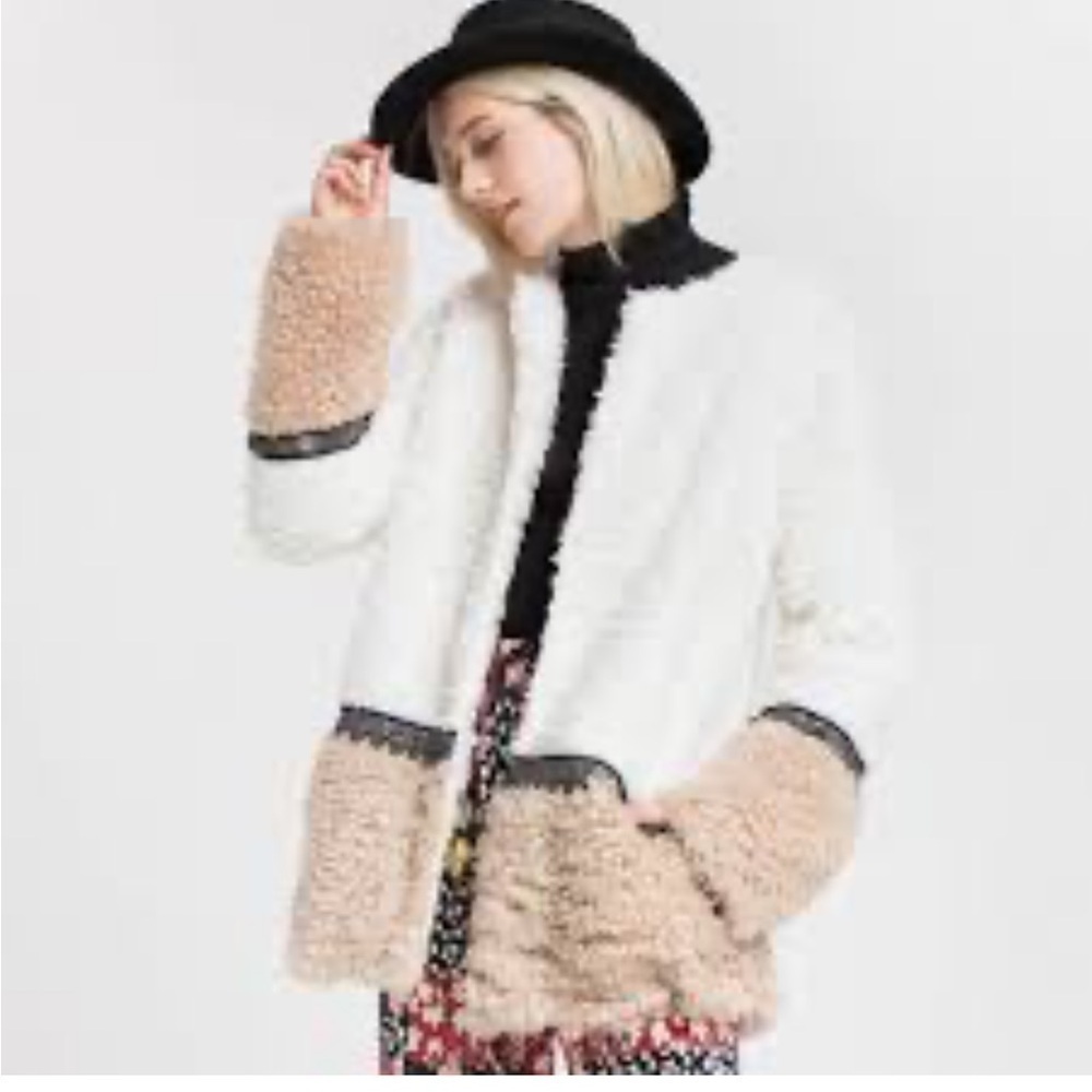 Endless Rose Boho Sherpa Teddy Cream Tan Jacket with Coin Accent Size Large NWT